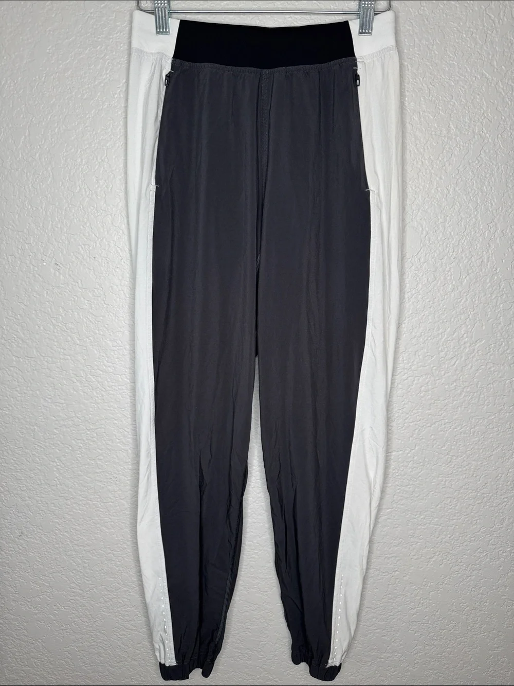 Lululemon Adapted State High-Rise Jogger Track Pants Colourblock Size 6 Two Tone